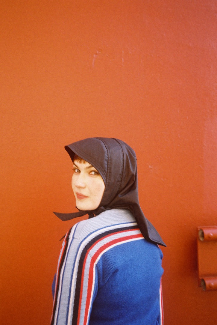 004. RAINHOOD IN NAVY