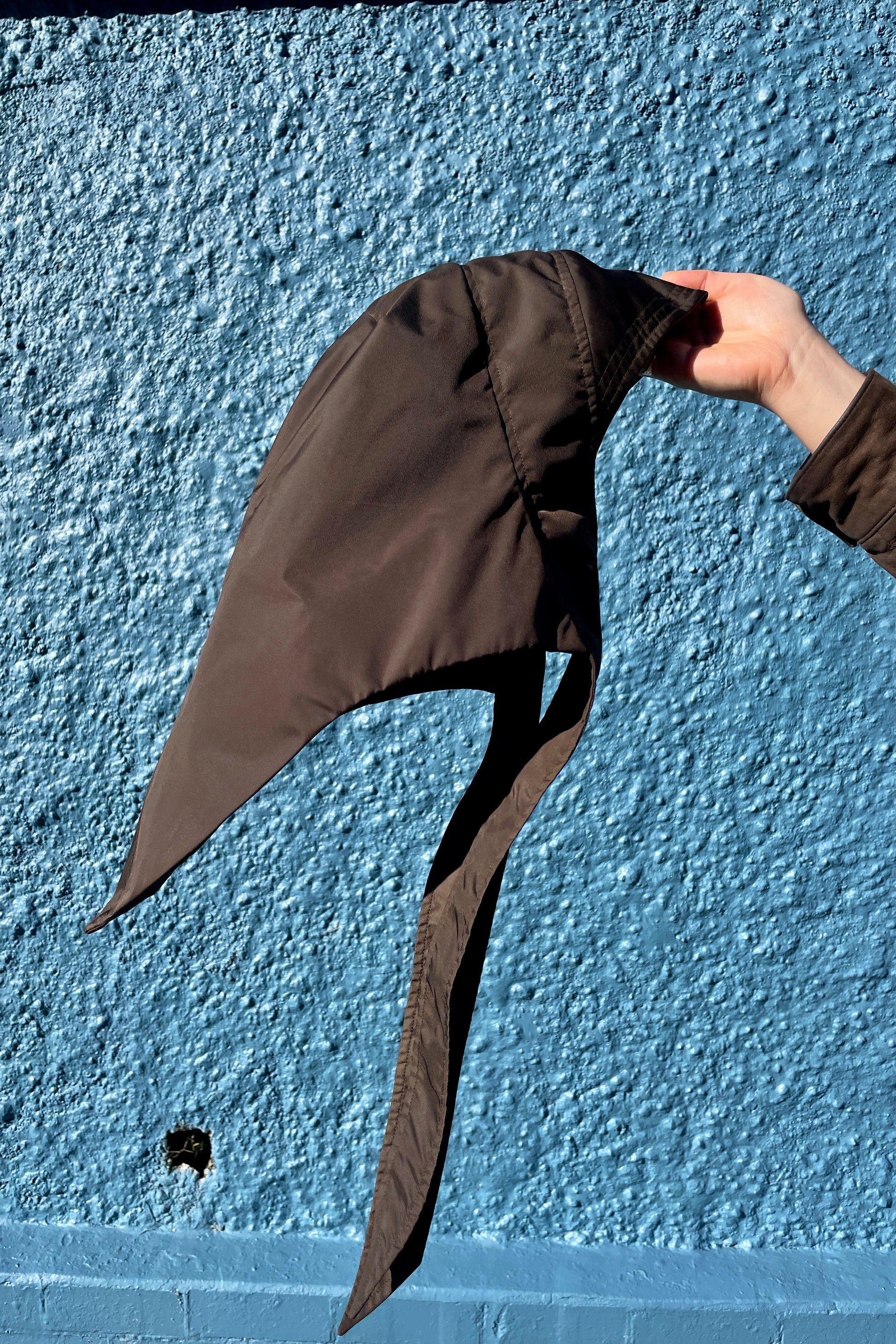 003. RAINHOOD IN DARK OLIVE