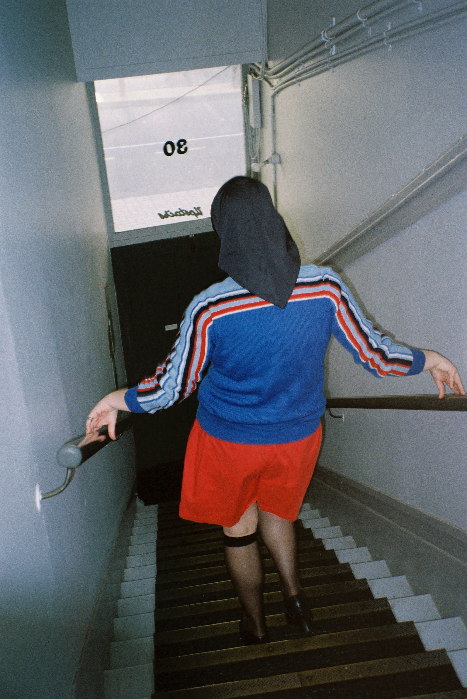 004. RAINHOOD IN NAVY